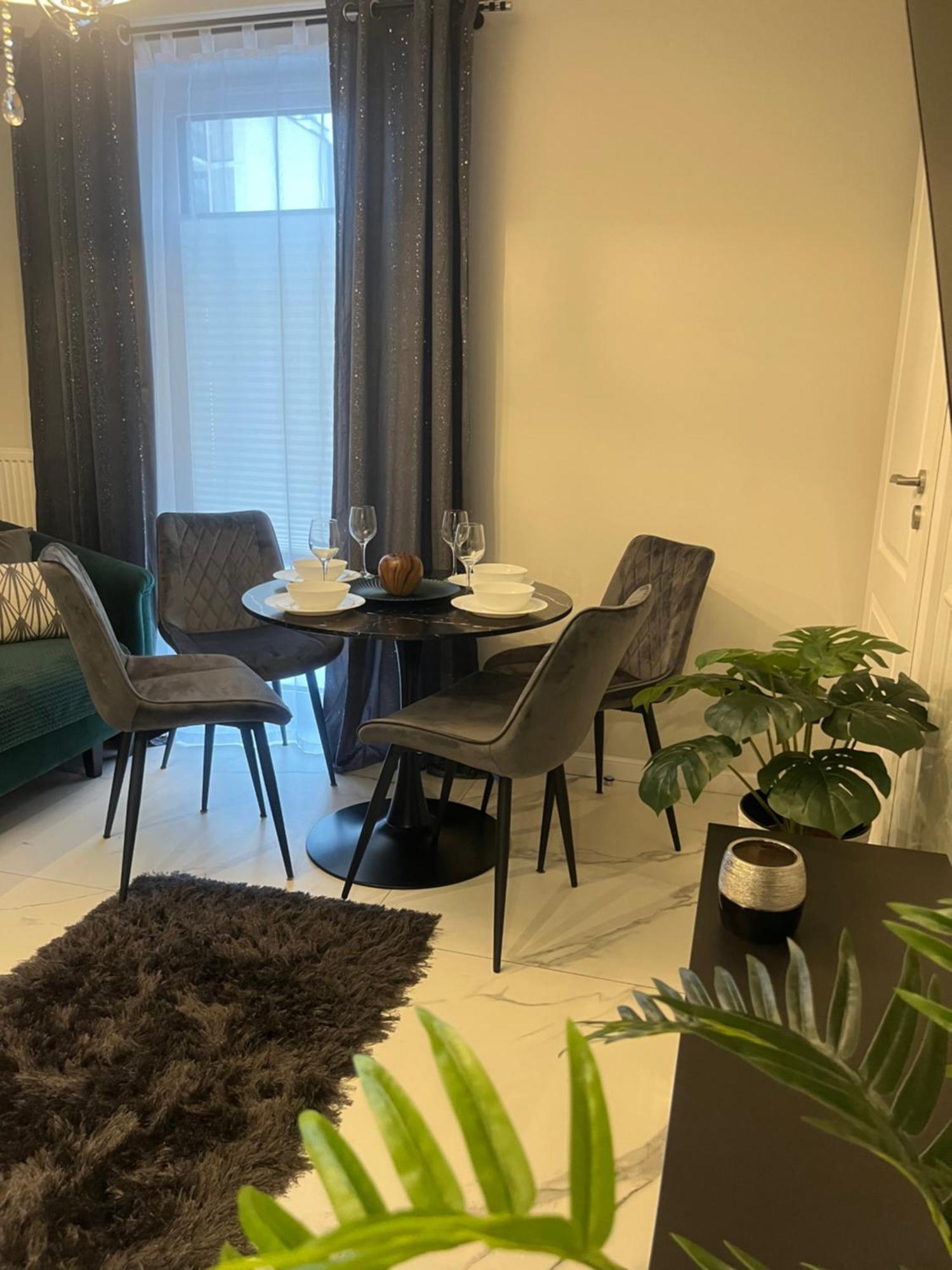 Apartamenty Kielce- Apartament Szmaragd Przy Zalew Kielecki, Faktura, Parking, Centrum Kültér fotó